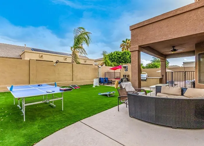 Hébergement de vacances Luxury Cul-de-sac With Heated Pool & 5br Phoenix