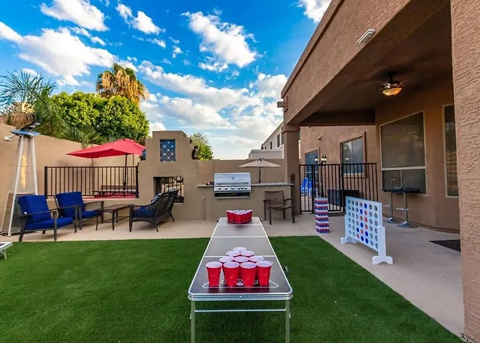 Luxury Cul-de-sac With Heated Pool & 5br Phoenix