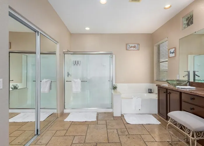 Luxury Cul-de-sac With Heated Pool & 5br